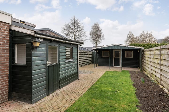 Photo 3 of van Leeuwenstraat 25