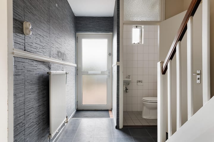 Photo 4 of van Leeuwenstraat 25