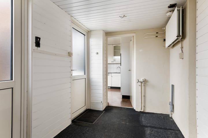 Photo 10 of van Leeuwenstraat 25