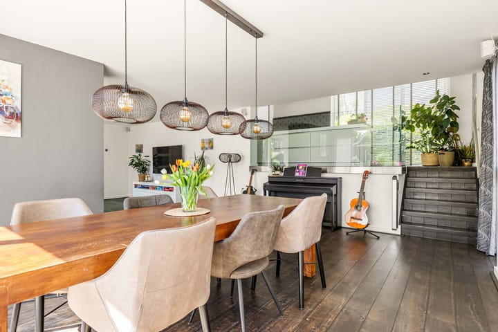 Foto 13 van van Beekstraat 124-A