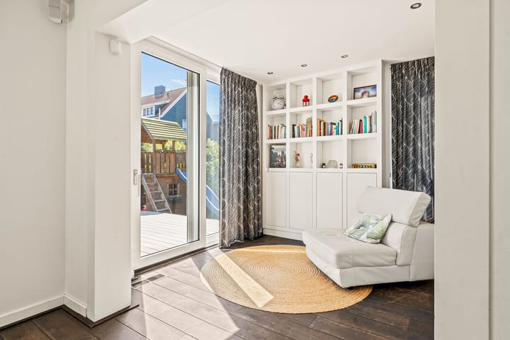 Foto 15 van van Beekstraat 124-A