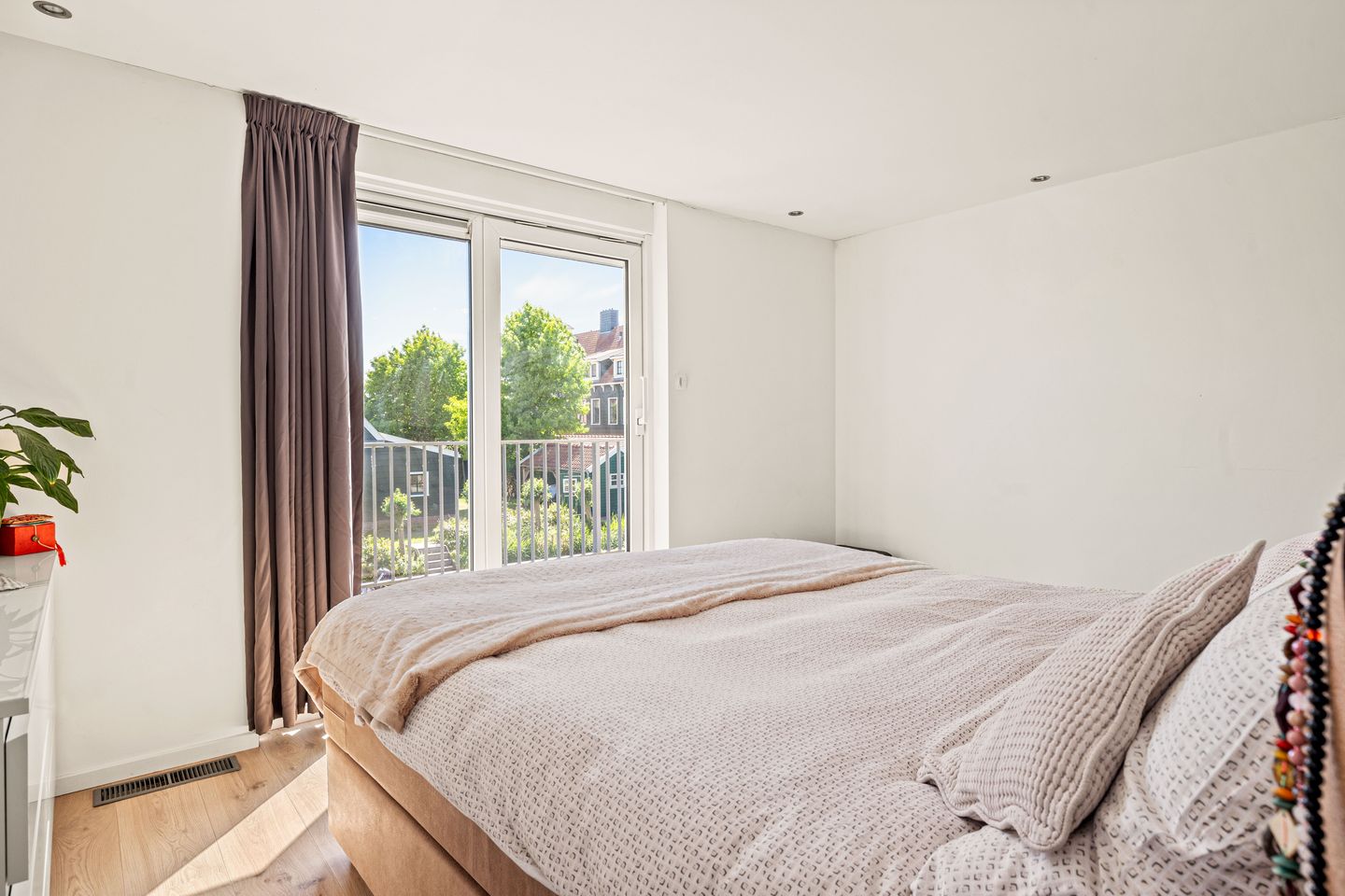 Foto 25 van van Beekstraat 124-A