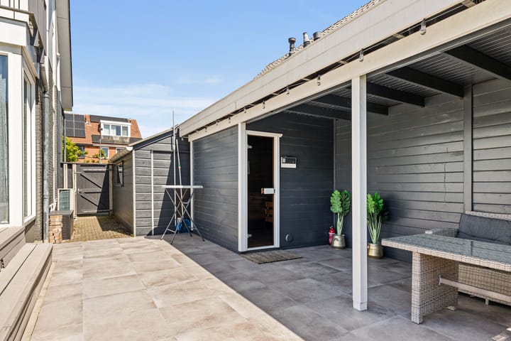 Foto 39 van van Beekstraat 124-A