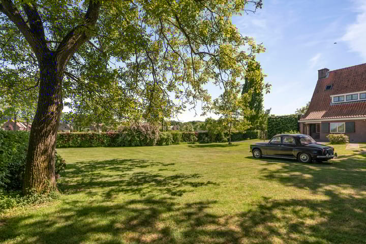 Photo 41 of Bussloselaan 9