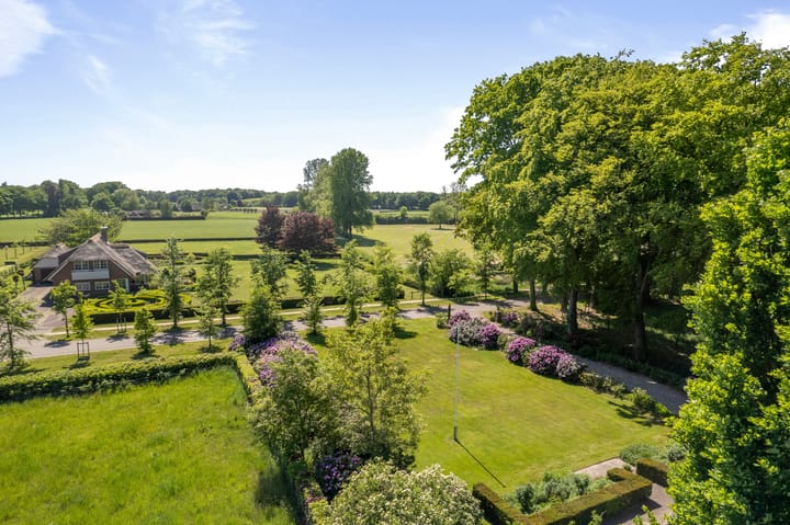 Photo 44 of Bussloselaan 9