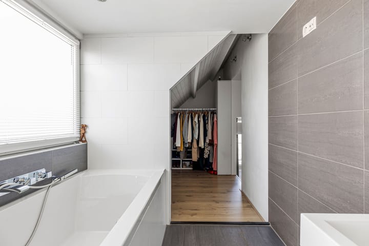 Foto 29 van van Beekstraat 124-A