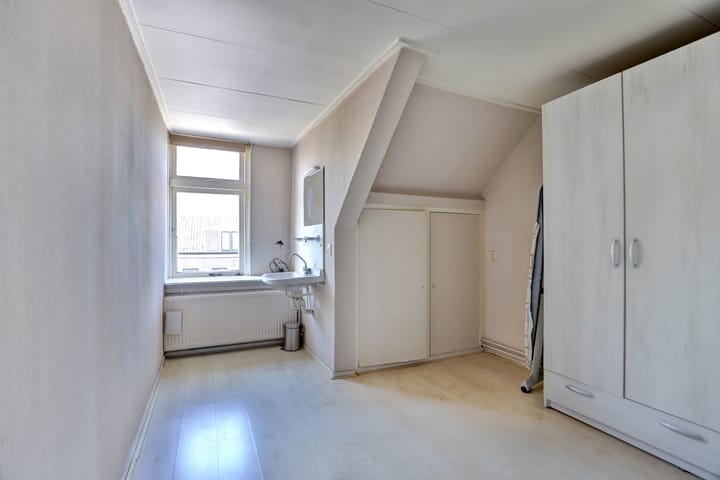 Foto 25 van Voorstraat 33