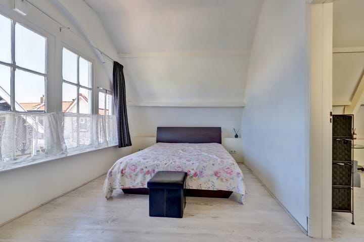 Foto 38 van Voorstraat 33