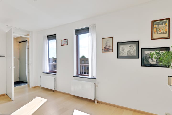 Foto 11 van Oostmeerlaan 68