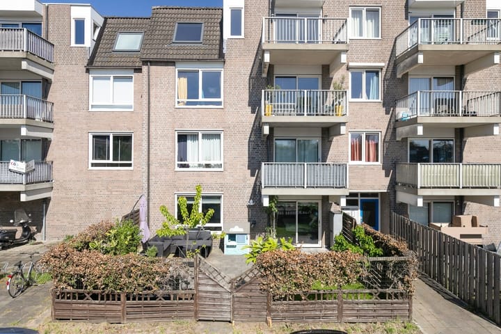 Photo 2 of Kopspoor 85