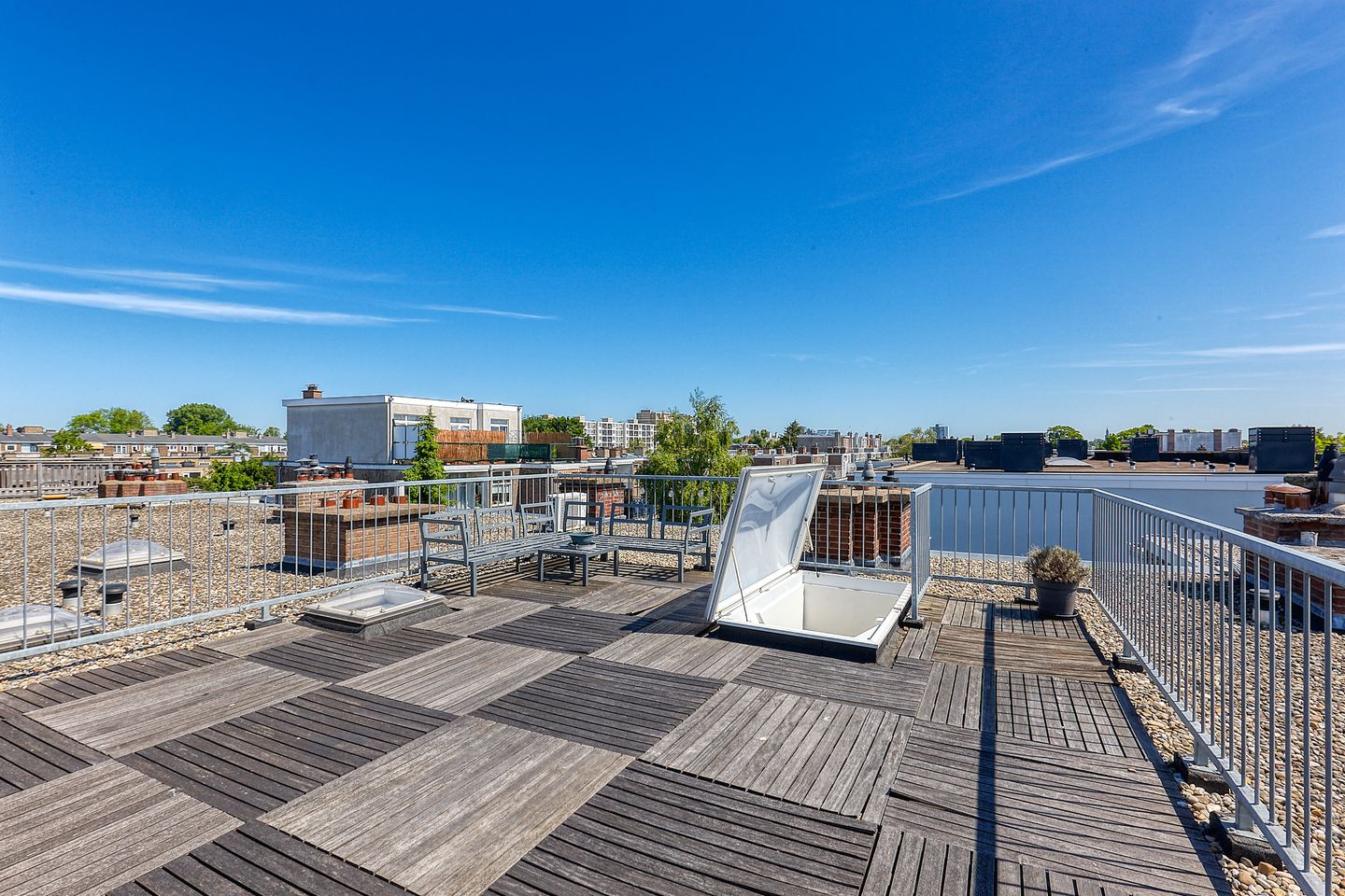 Foto 25 van Goudenregenstraat 217