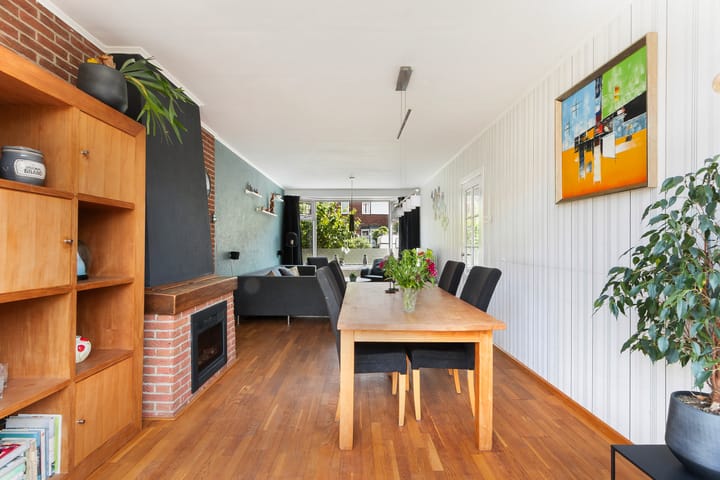 Foto 15 van Soembastraat 57