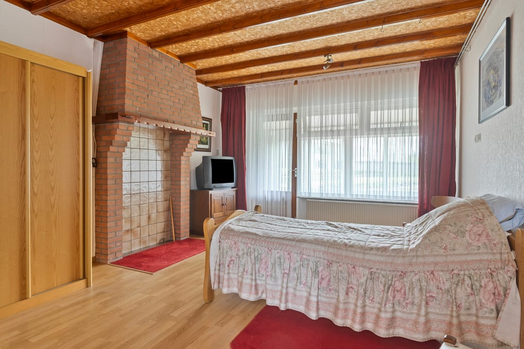 Foto 22 van Zundertseweg 6