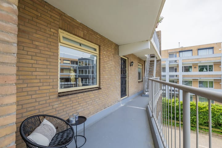 Foto 5 van Synthese 44