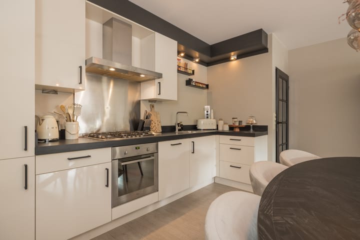 Foto 11 van Synthese 44