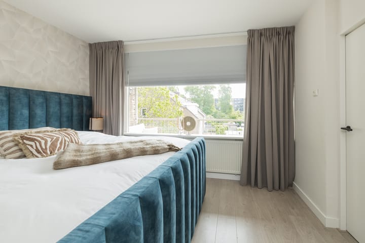 Foto 16 van Synthese 44