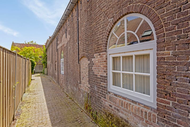 Foto 5 van Burchtplein 5