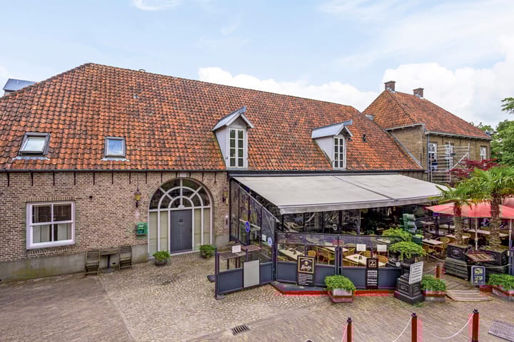 Foto 8 van Burchtplein 5