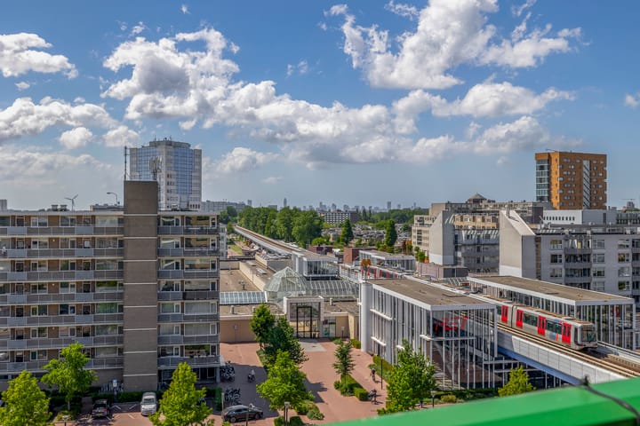 Photo 31 of Duikerlaan 314