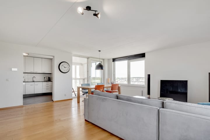 Foto 12 van Hermelijnvlinder 165