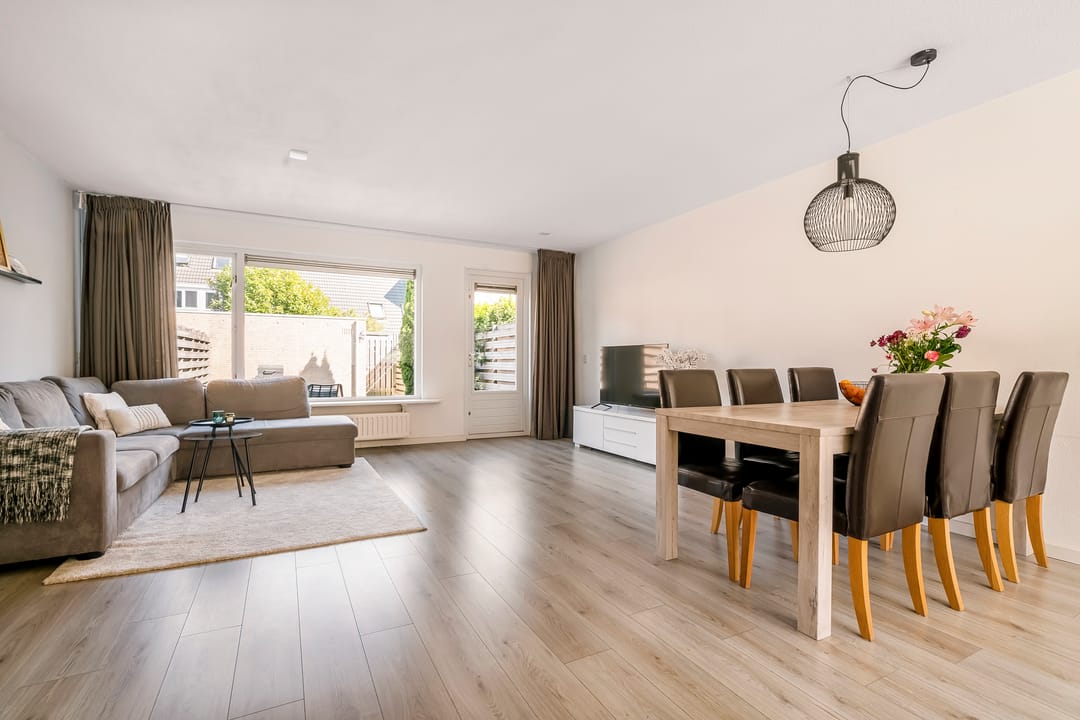 Foto 2 van Westduinen 87