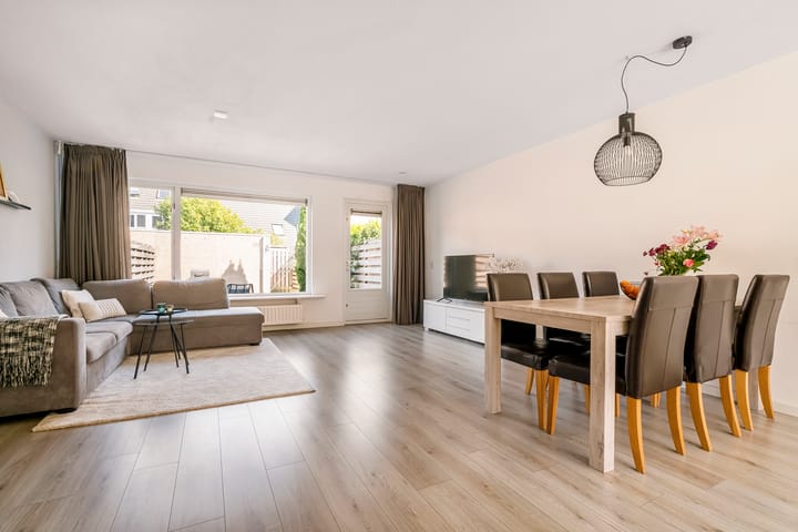 Foto 2 van Westduinen 87