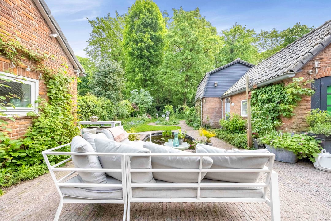 Photo 2 of Diederichslaan 2-B