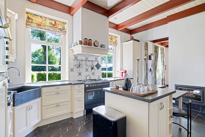 Photo 8 of Hoofdstraat 6