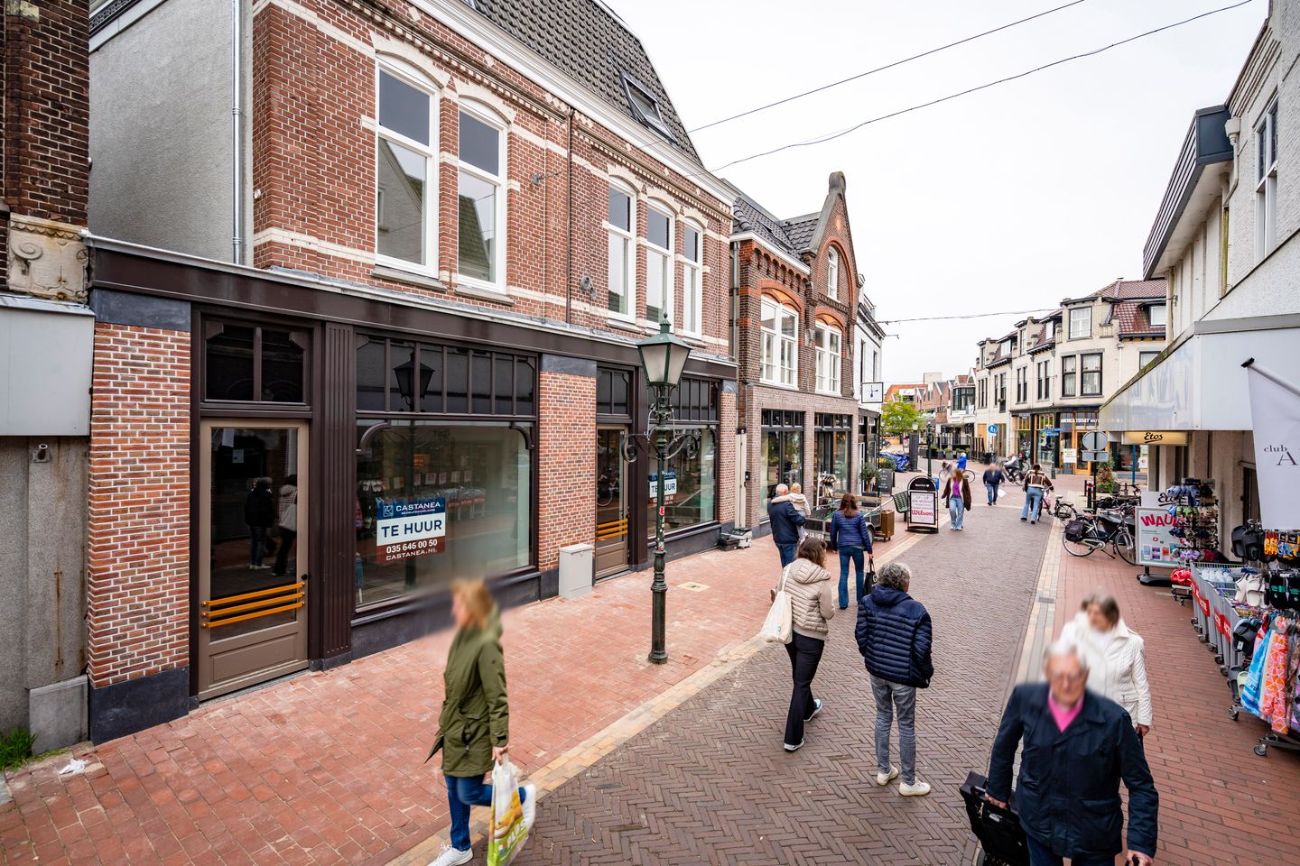 Bekijk foto 2 van Nassaulaan 8
