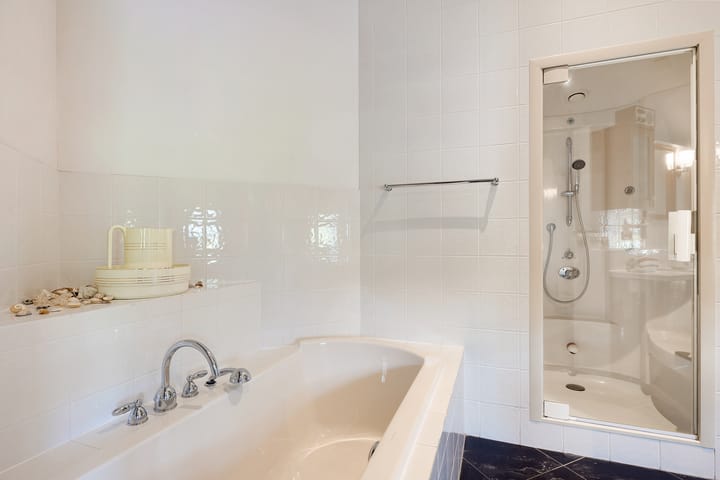 Photo 28 of Hoofdstraat 6