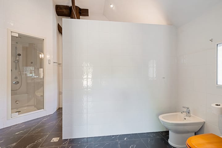 Photo 29 of Hoofdstraat 6