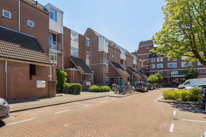 Foto 4 van Meester Marrestraat 56