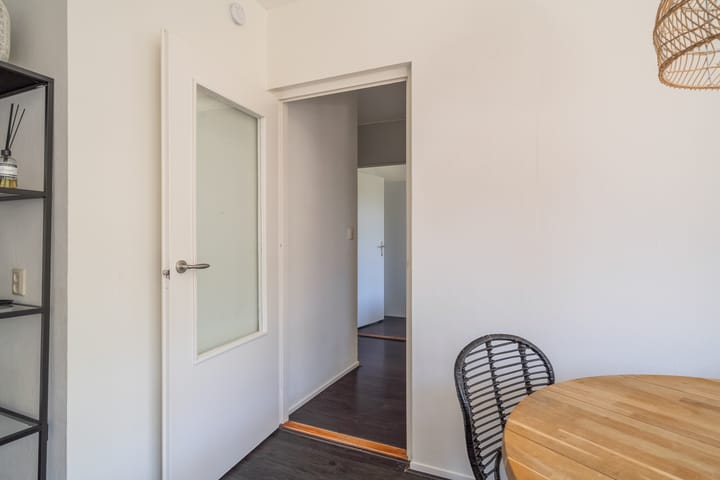 Foto 13 van Meester Marrestraat 56