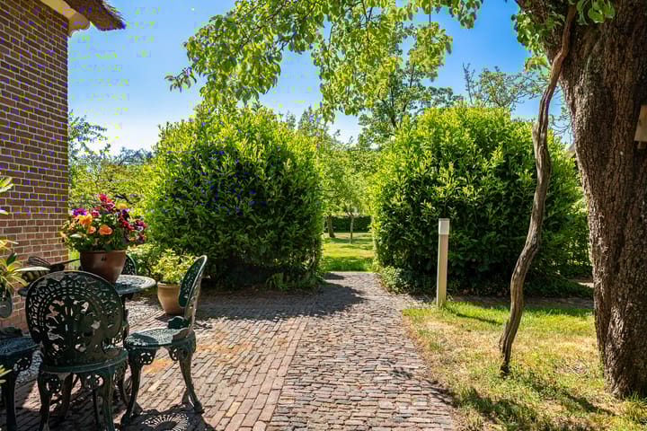 Photo 52 of Hoofdstraat 6