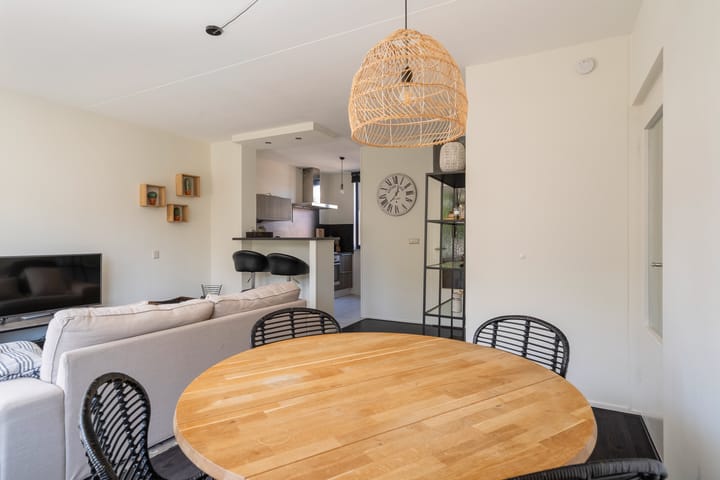 Foto 10 van Meester Marrestraat 56