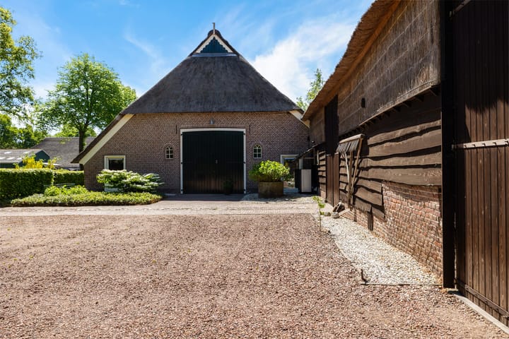 Photo 61 of Hoofdstraat 6