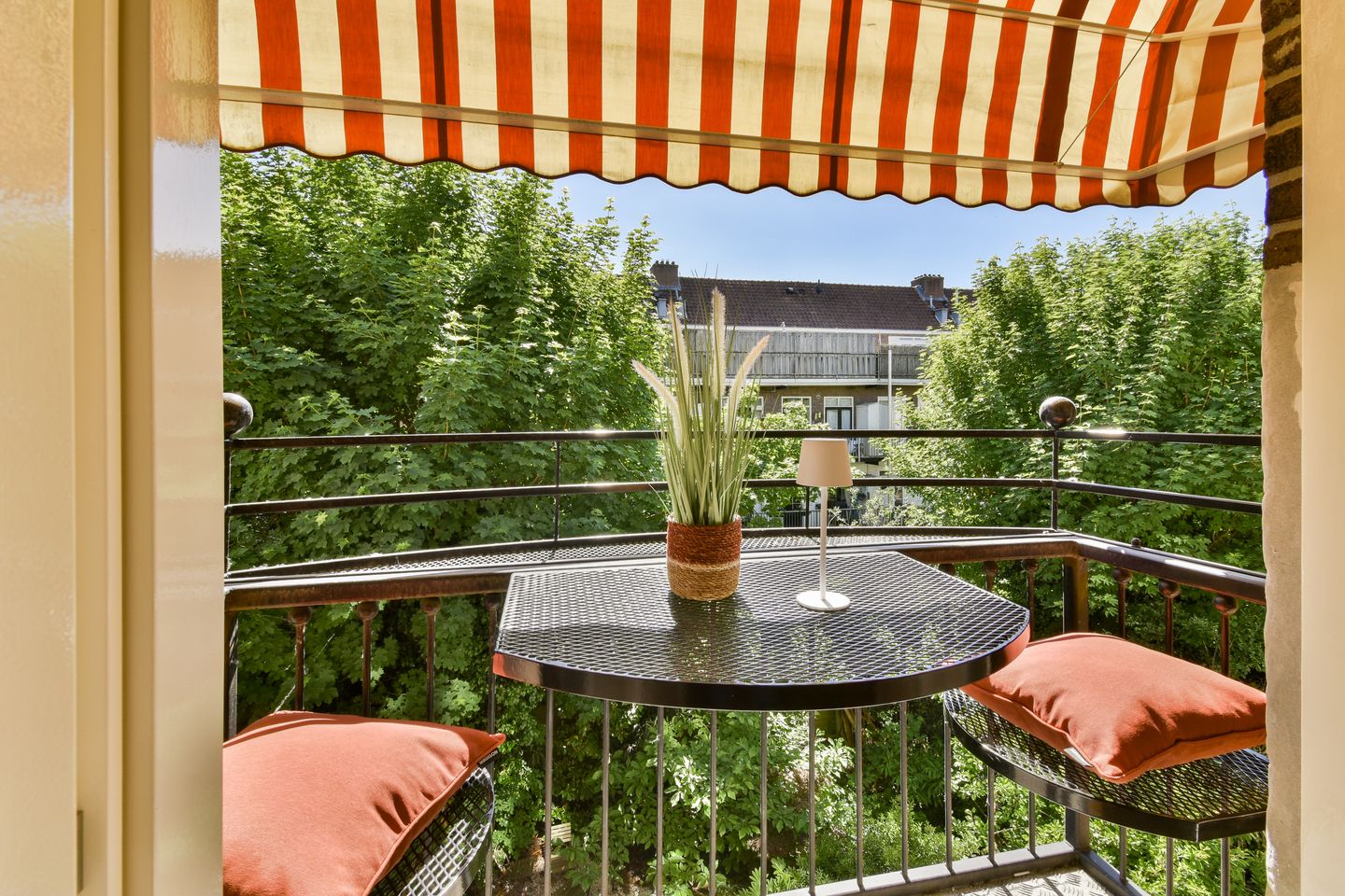 Foto 4 van Linnaeusparkweg 112-2