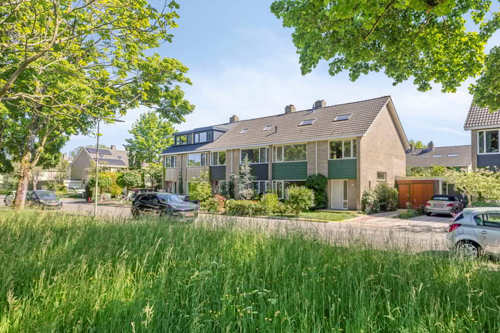 Foto 1 van Brahmsstraat 10