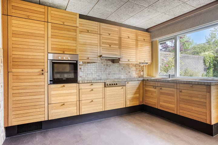 Foto 12 van Brahmsstraat 10