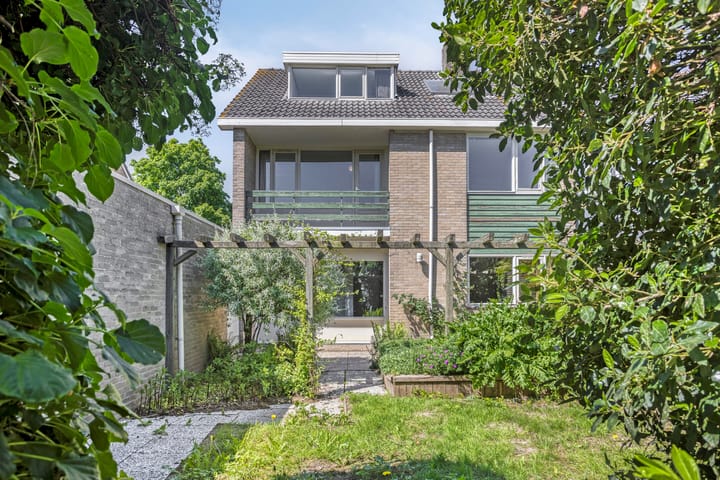 Foto 30 van Brahmsstraat 10