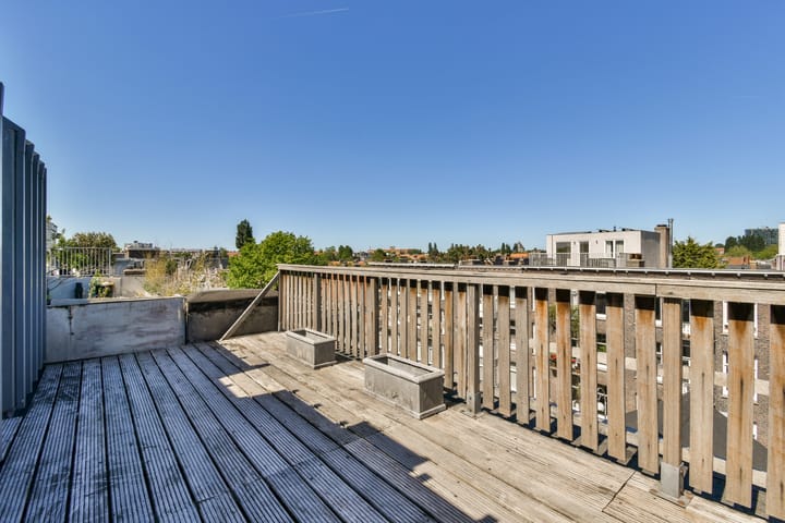 Foto 33 van Linnaeusparkweg 112-2