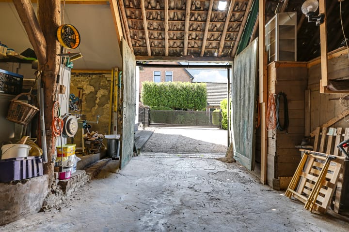 Foto 55 van Waalbandijk 94