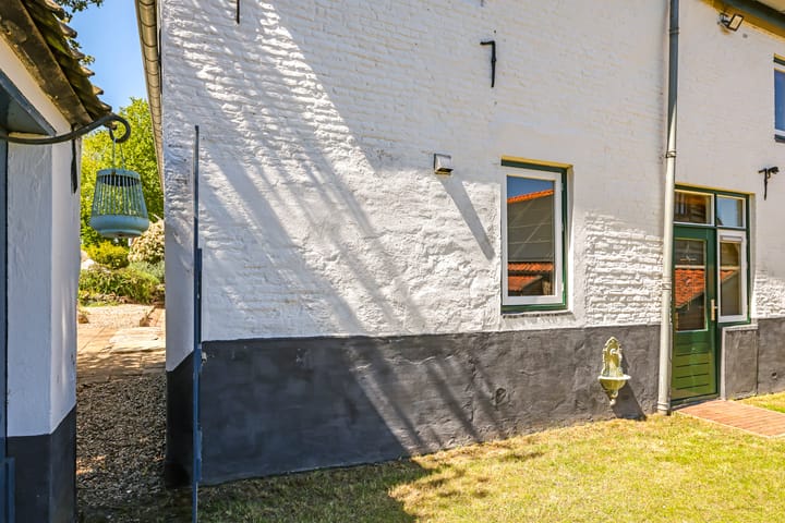 Foto 83 van Waalbandijk 94