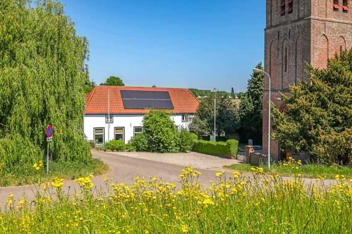 Foto 91 van Waalbandijk 94