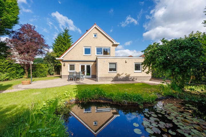 Foto 2 van de Gamert 2302