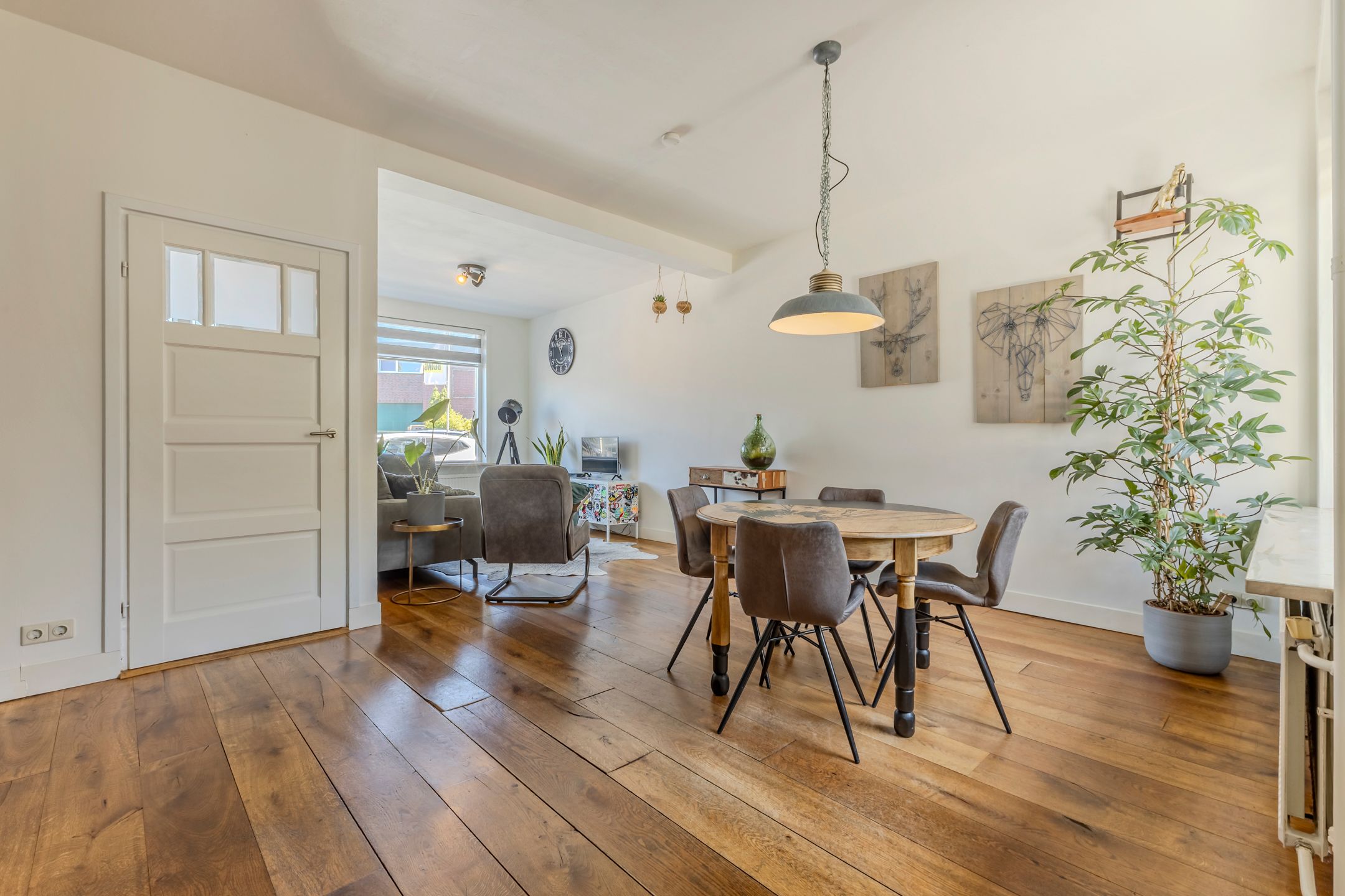 Foto 9 van Hulst 105