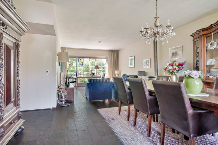 Photo 11 of Beeklaan 82