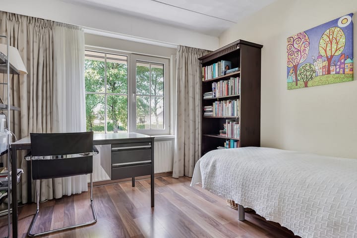 Photo 17 of Beeklaan 82