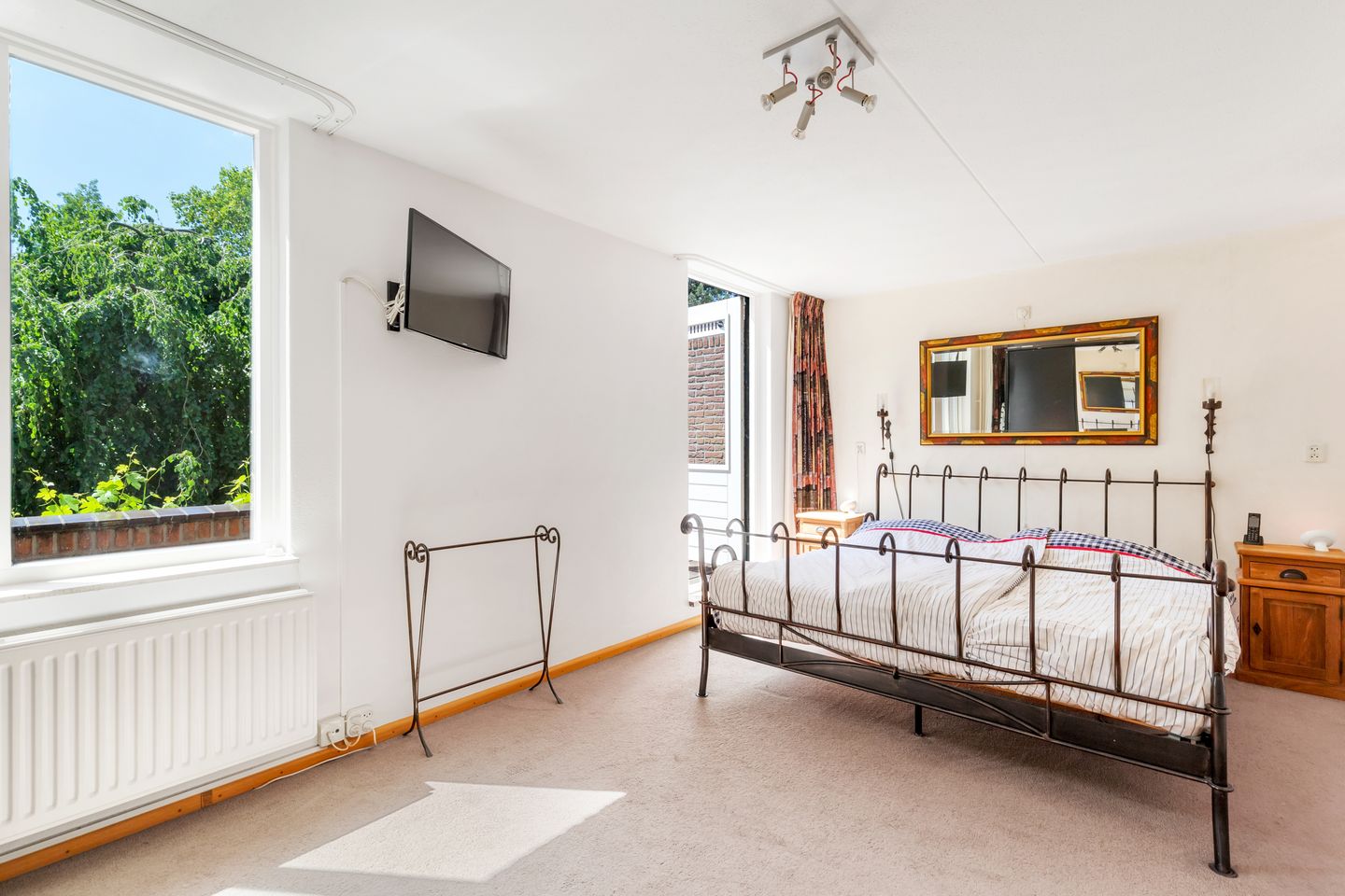 Foto 14 van Clauslaan 13