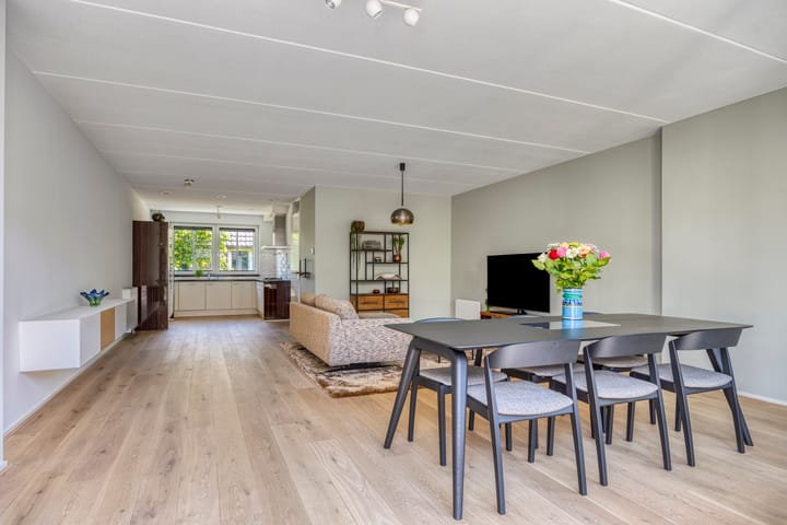 Foto 10 van Oesterstraat 24